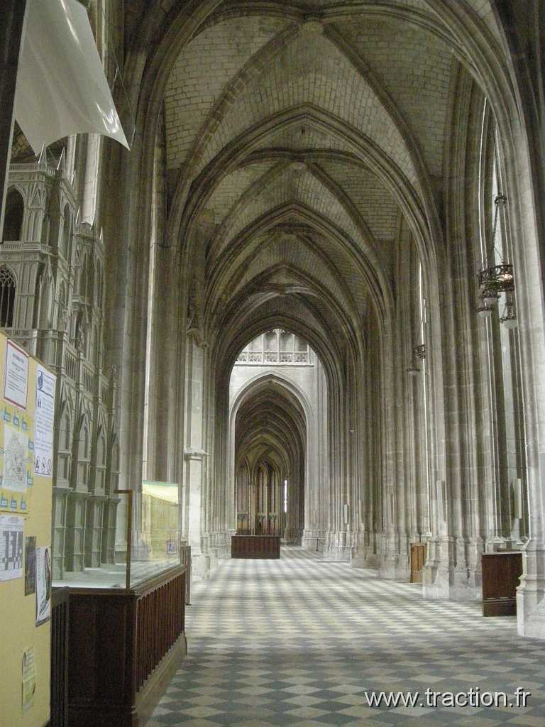 04_Chartres (1).JPG - 2013, nos vacances en Normandie, la Cathédrale de Chartres